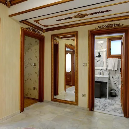 דירה Emirganli Ottoman House *